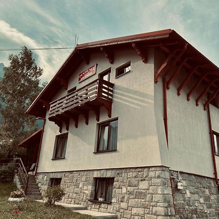 Pensiunea Atlantis Buşteni Eksteriør billede